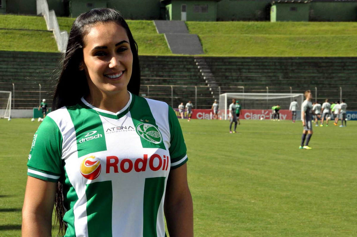 Jaqueline Krausburg Rodrigues é a nova Musa do Juventude