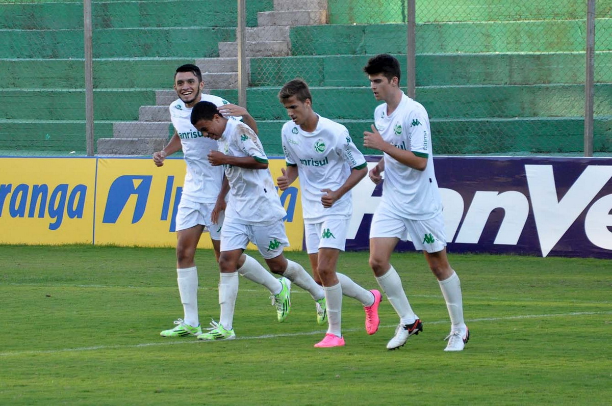 Embalado, Juventude goleia mais uma vez no Gauchão Sub-20