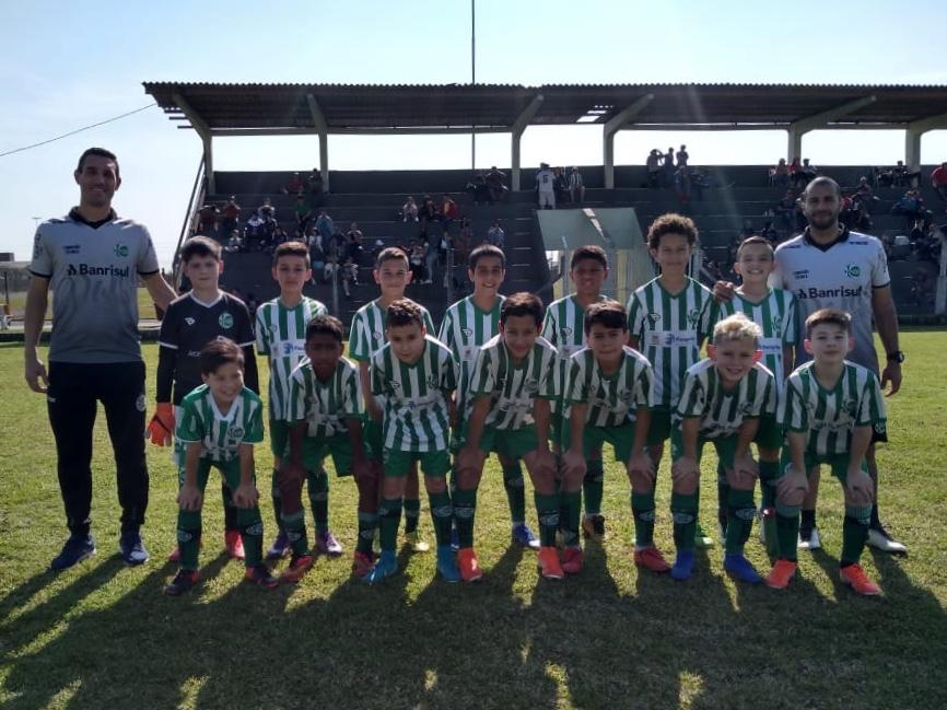 Sub-10 e sub-11 conquistam vitórias importantes no Estadual