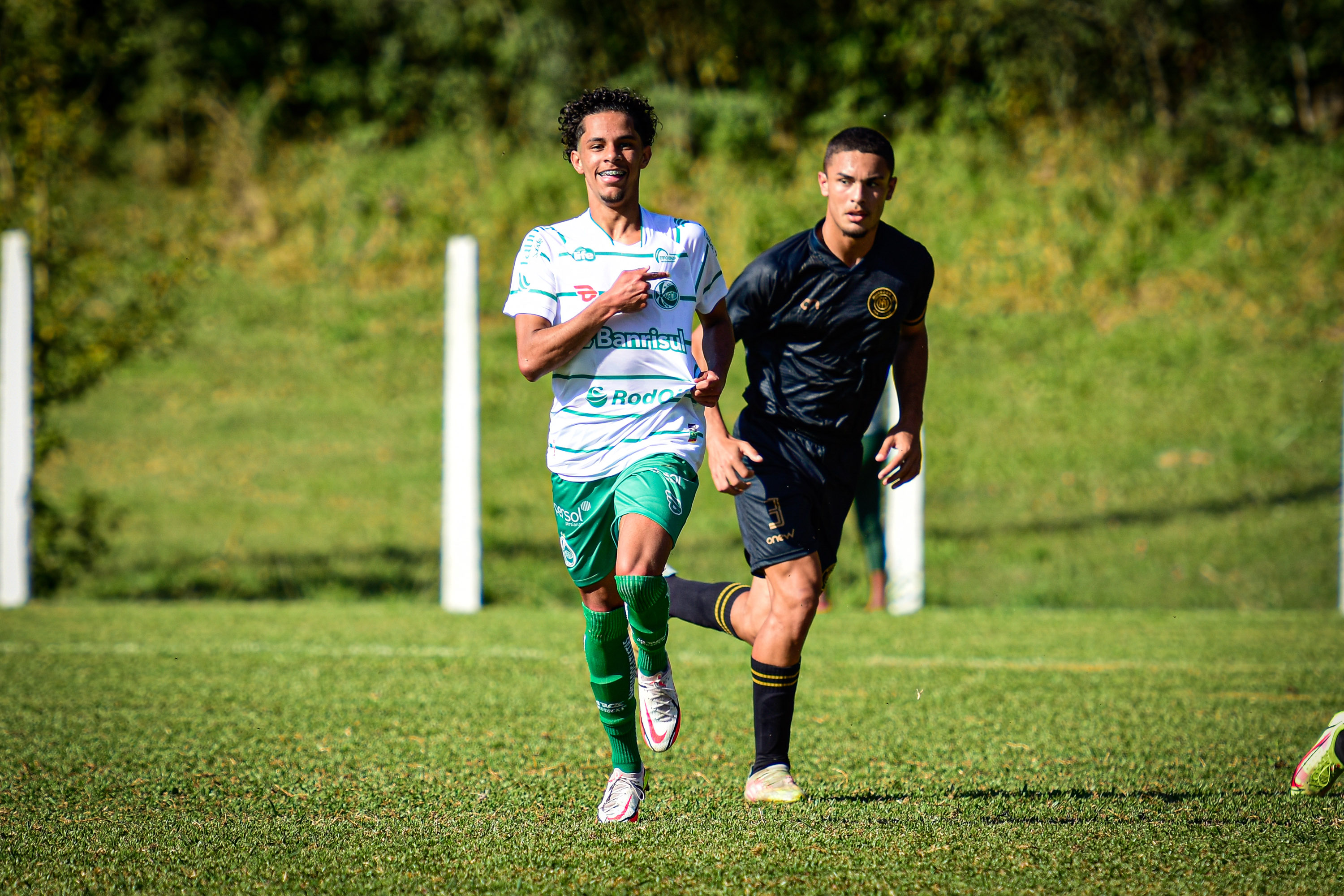 Classificado! Sub-17 vence o Monsoon e carimba vaga na semifinal do Gauchão