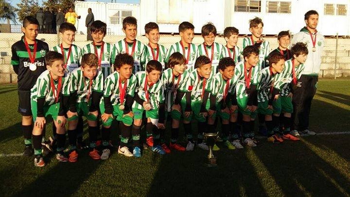 Escola de Futebol garante título em Alvorada
