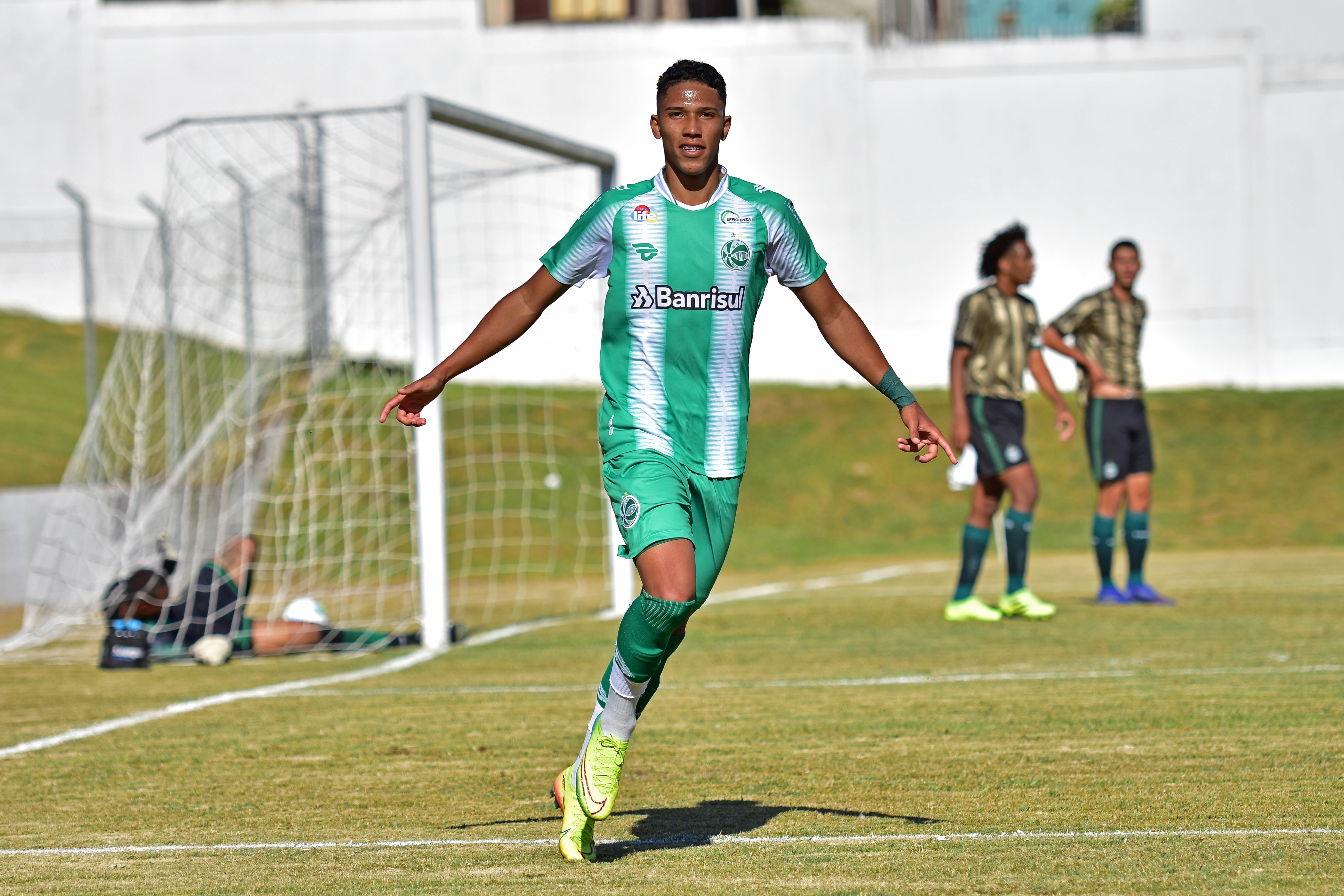Base: Verdão renova Certificado de Clube Formador