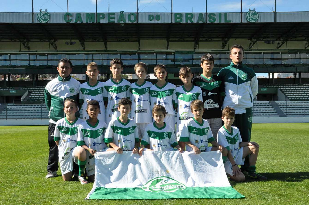 Equipe Sub-11 do Juventude parte para torneio na Alemanha