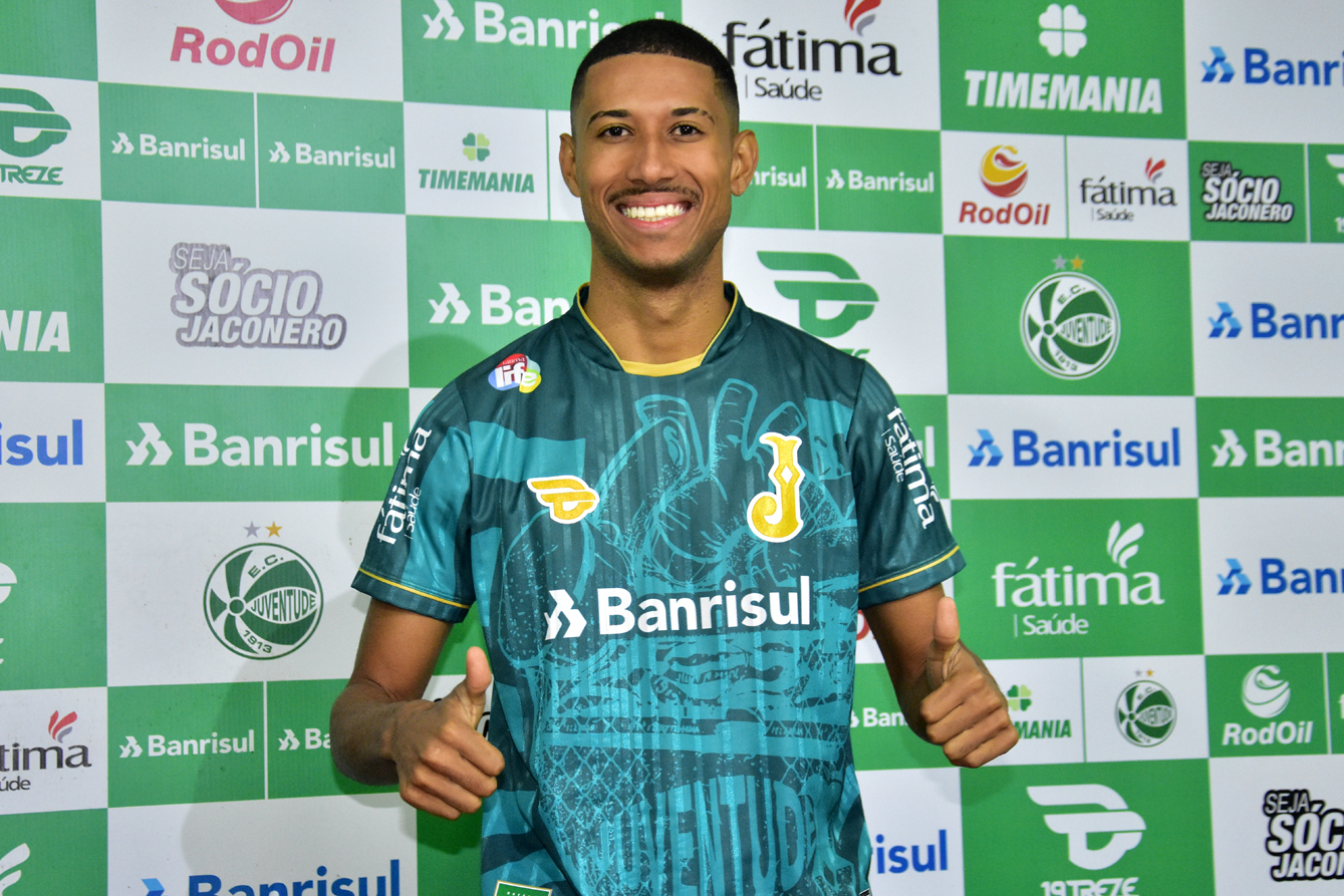 Juventude contrata o atacante Rafael Silva