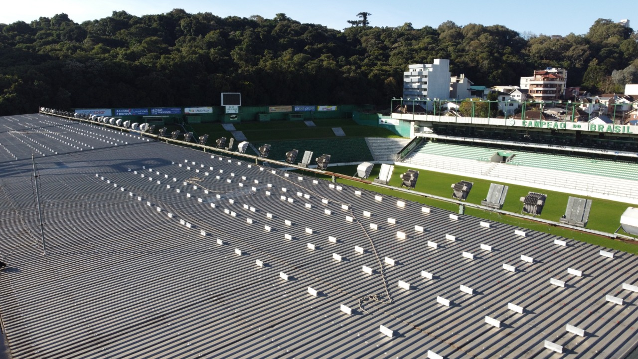 Projetando sustentabilidade e economia de energia, Juventude inicia instalação de Gerador Solar Fotovoltaico ProSolar