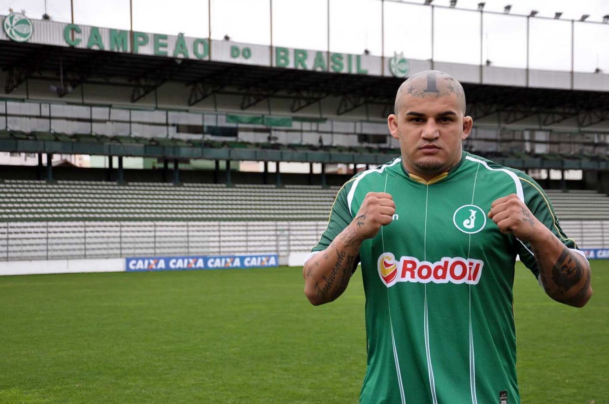 Anderson Tomé retorna aos tatames com título