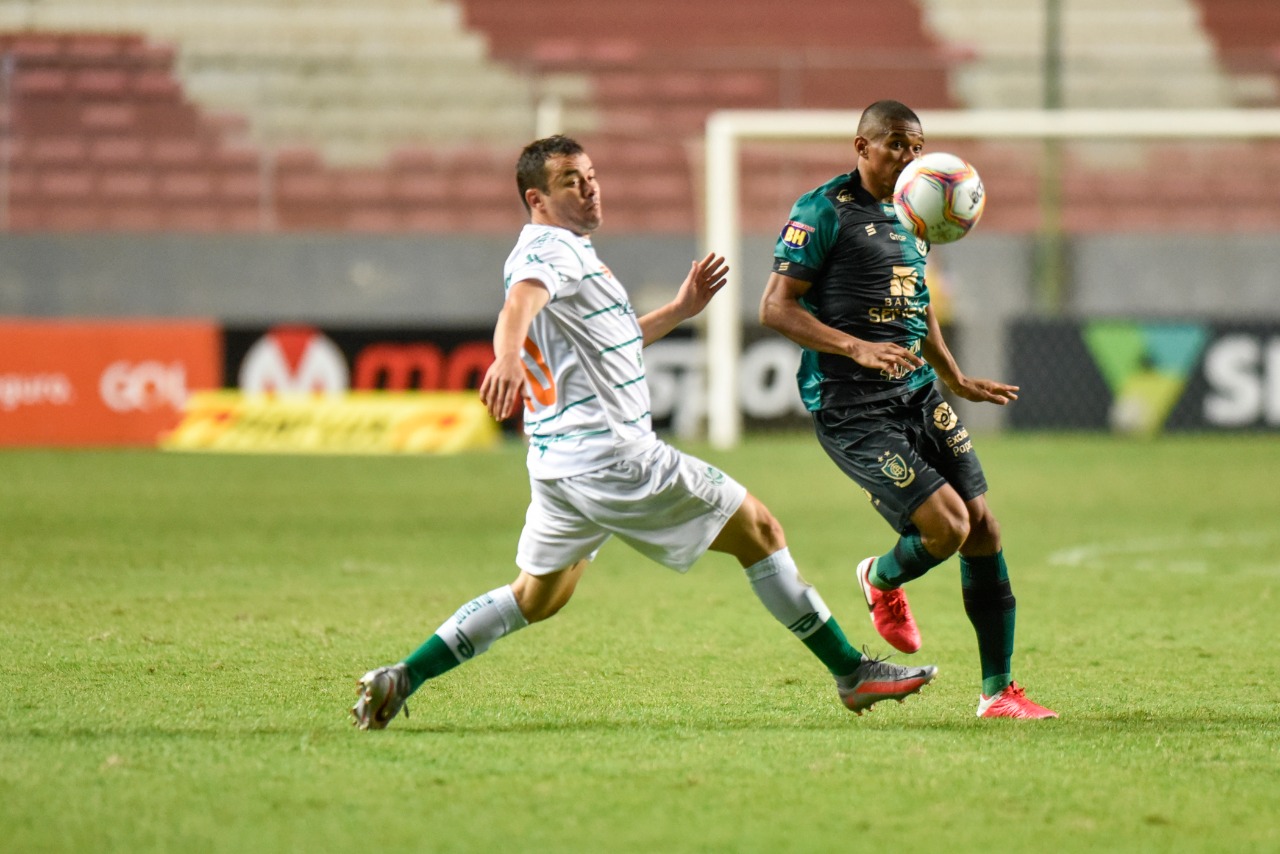 Em confronto equilibrado, Ju é superado pela América (MG) na Série B