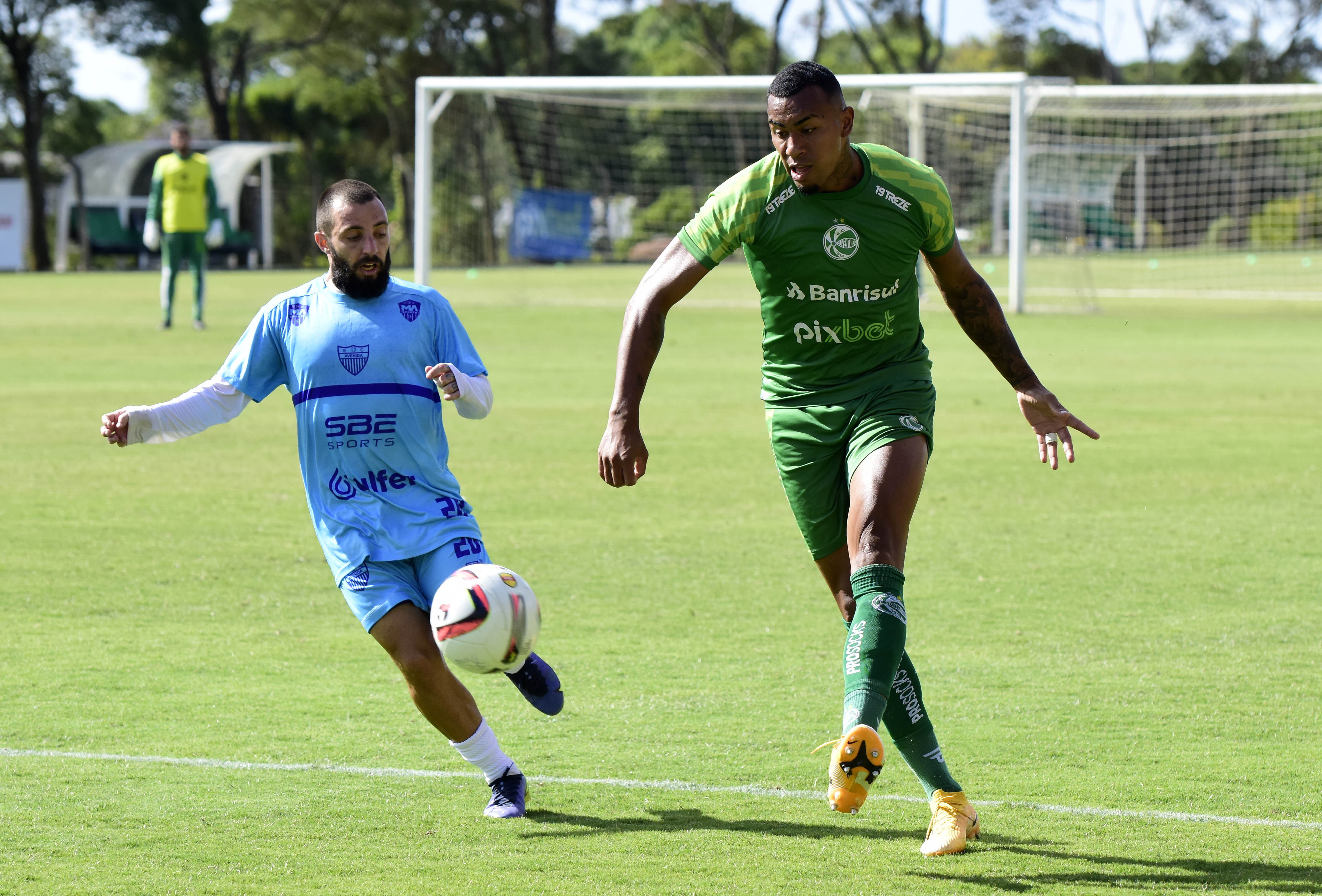 Ampliando a minutagem do elenco, Juventude encarou Avenida no segundo jogo-treino da pré-temporada
