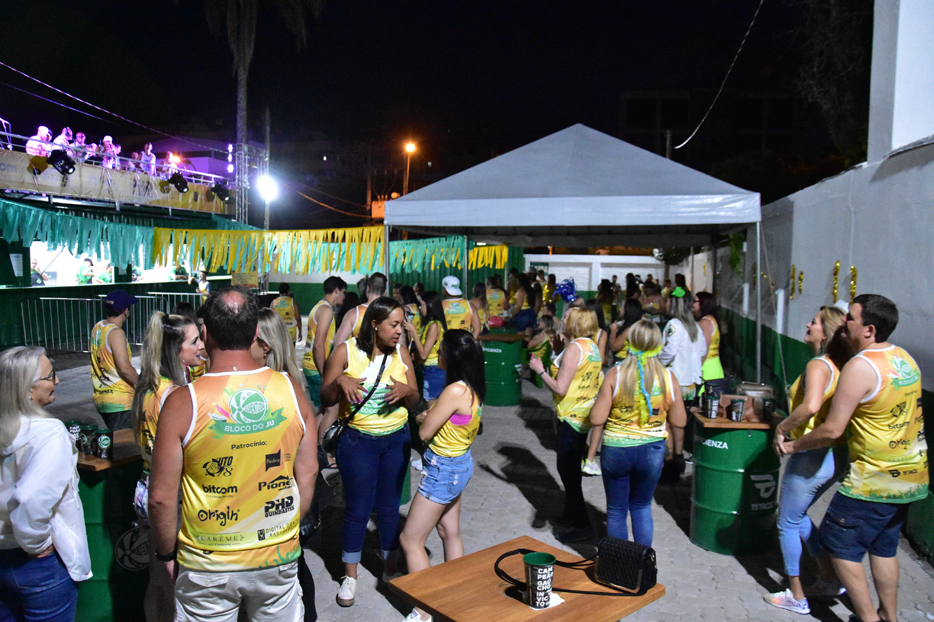 Bloco do Ju movimentou a Estação Jaconera