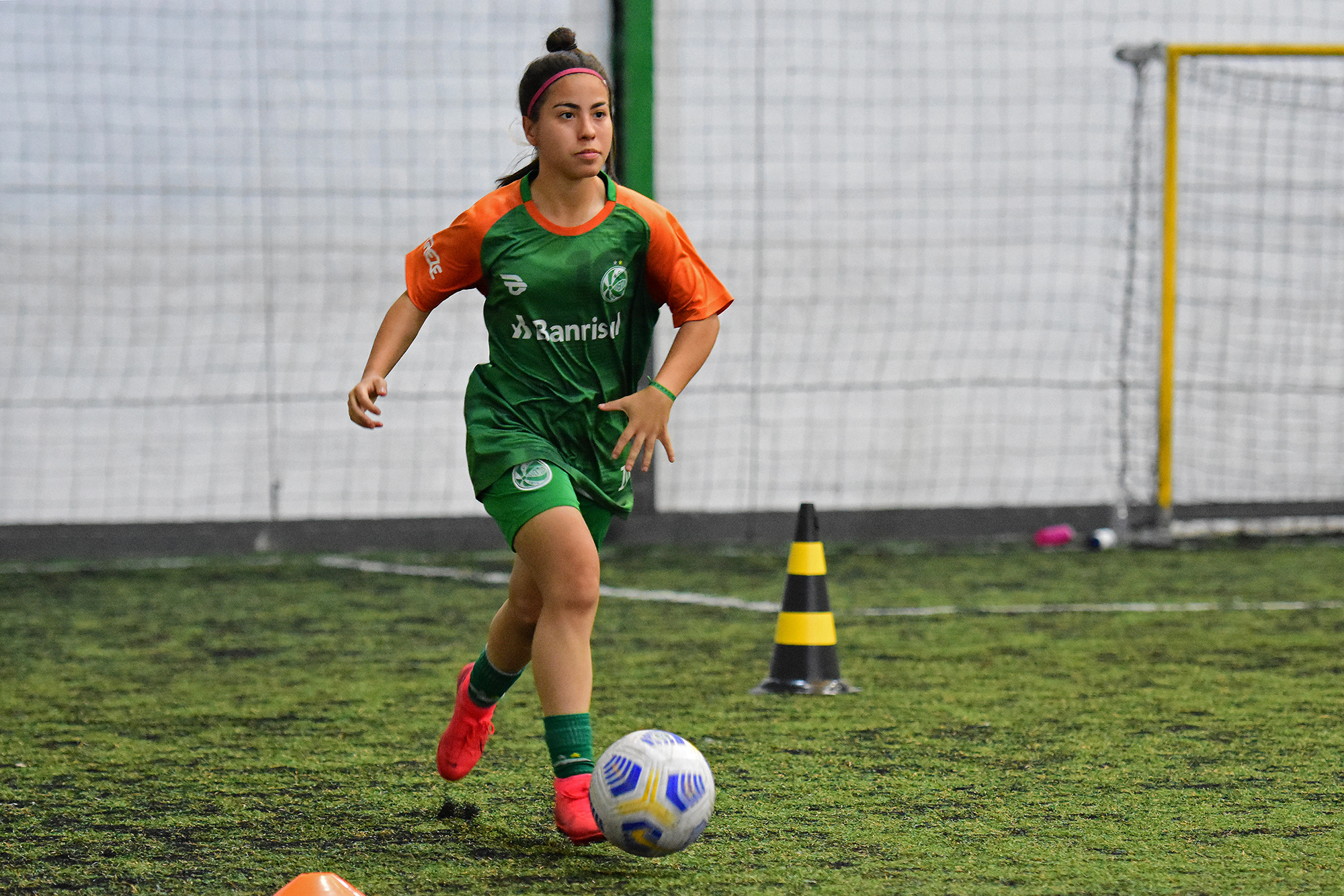 Esmeraldas estreiam no Gauchão Feminino