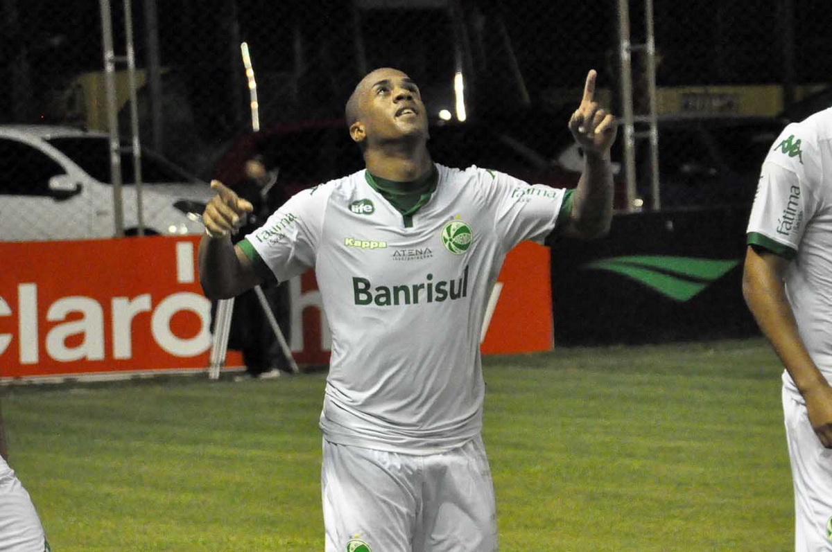 Juventude vence o Cruzeiro e é líder isolado do Gauchão