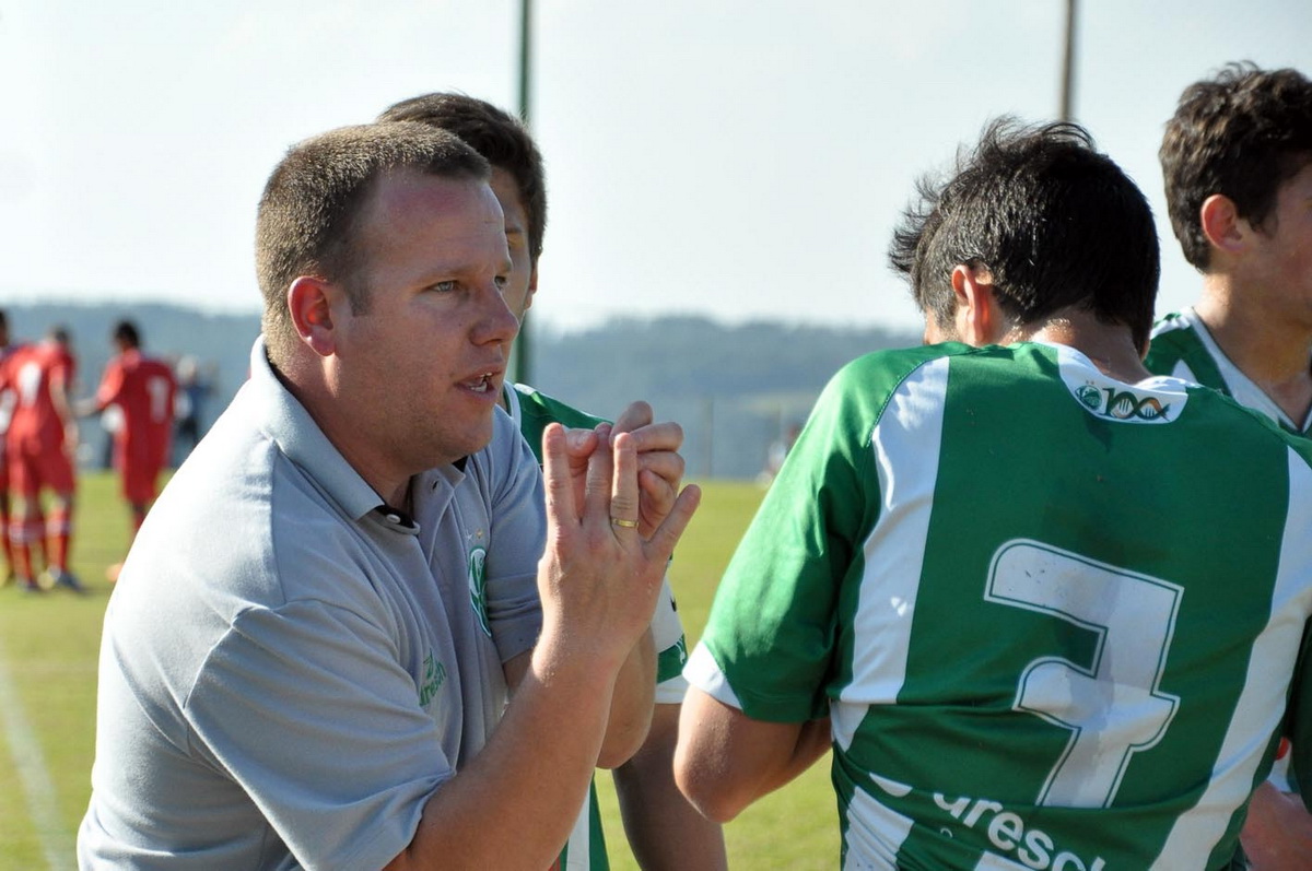 Sub-17 larga na frente nas quartas de final do Gauchão