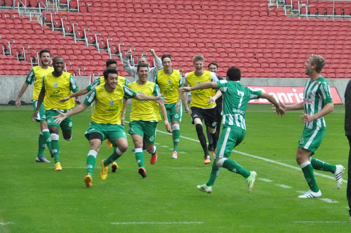 Ju garante bom resultado no jogo de ida da final do Gauchão Sub-20