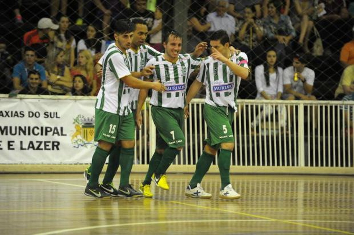 Juventude Futsal segue na ponta após nova vitória