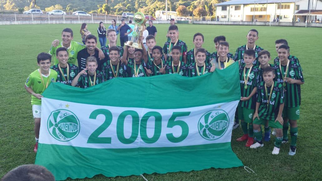 Juventude sub-13 é campeão Serrano