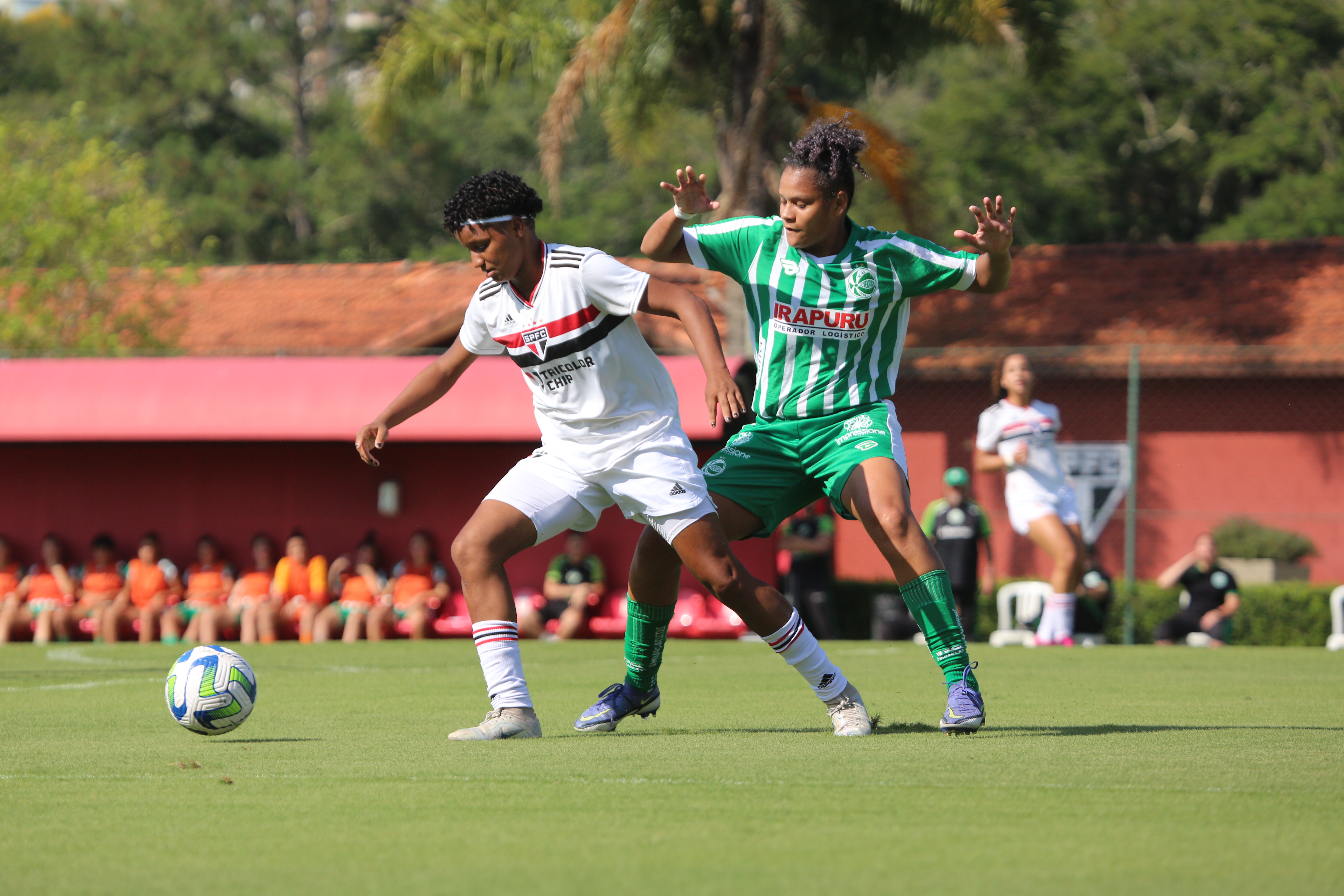 Brasileirão Feminino Sub-20: Ju faz bom jogo, mas é superado pelo São Paulo em Cotia