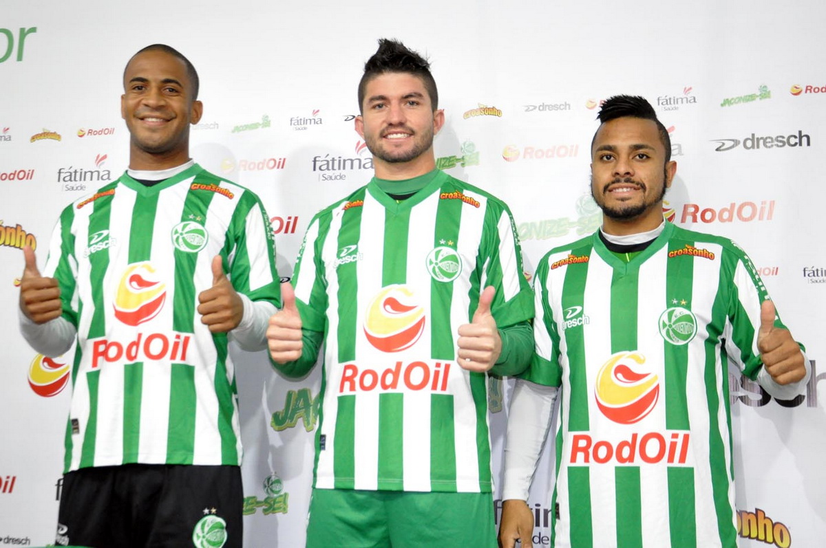 Juventude apresenta três reforços para a sequência da Série C