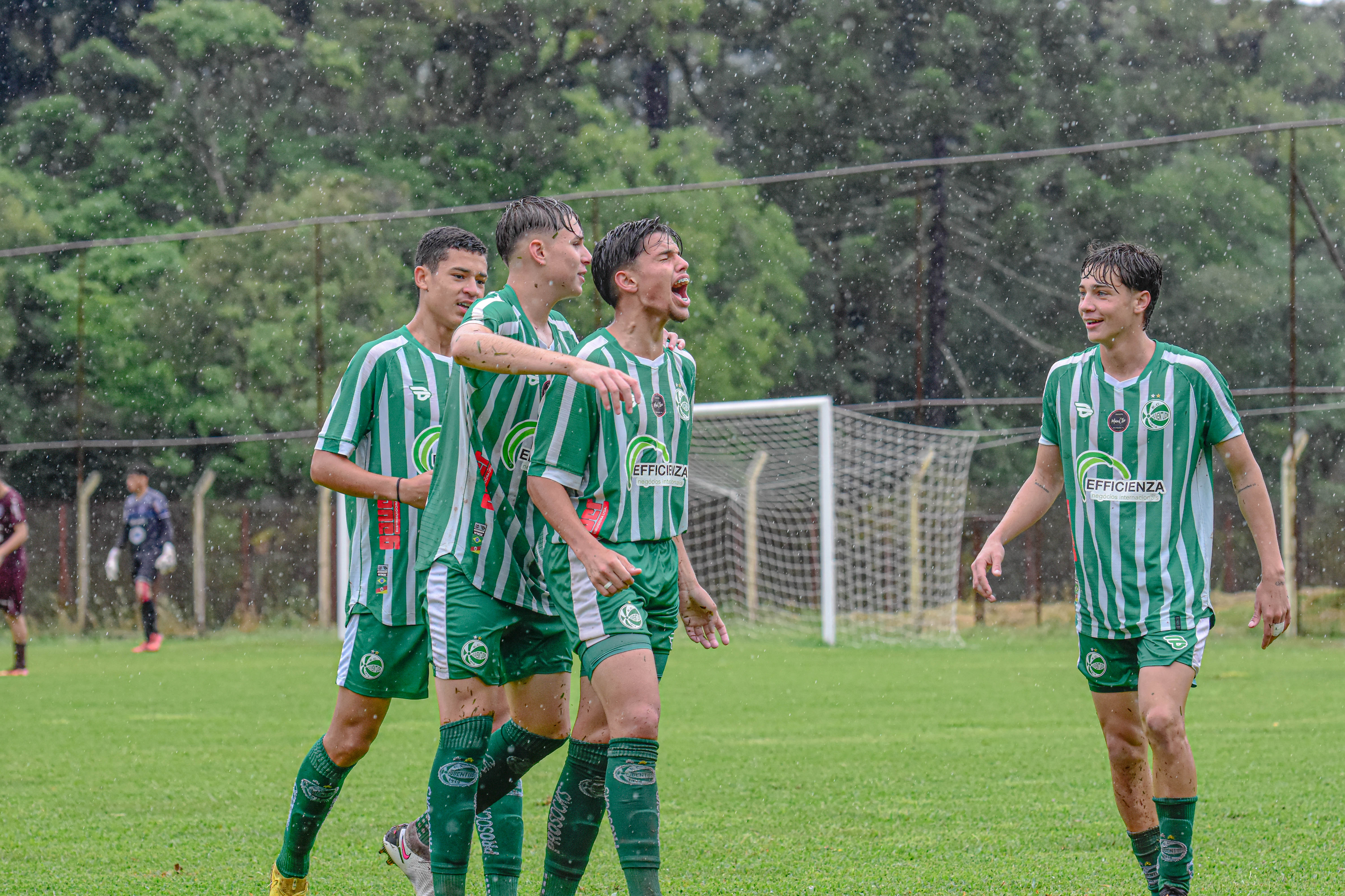 Mais uma vitória no clássico! Ju vence Caxias e garante vaga na semifinal da Liga Serrana sub-17