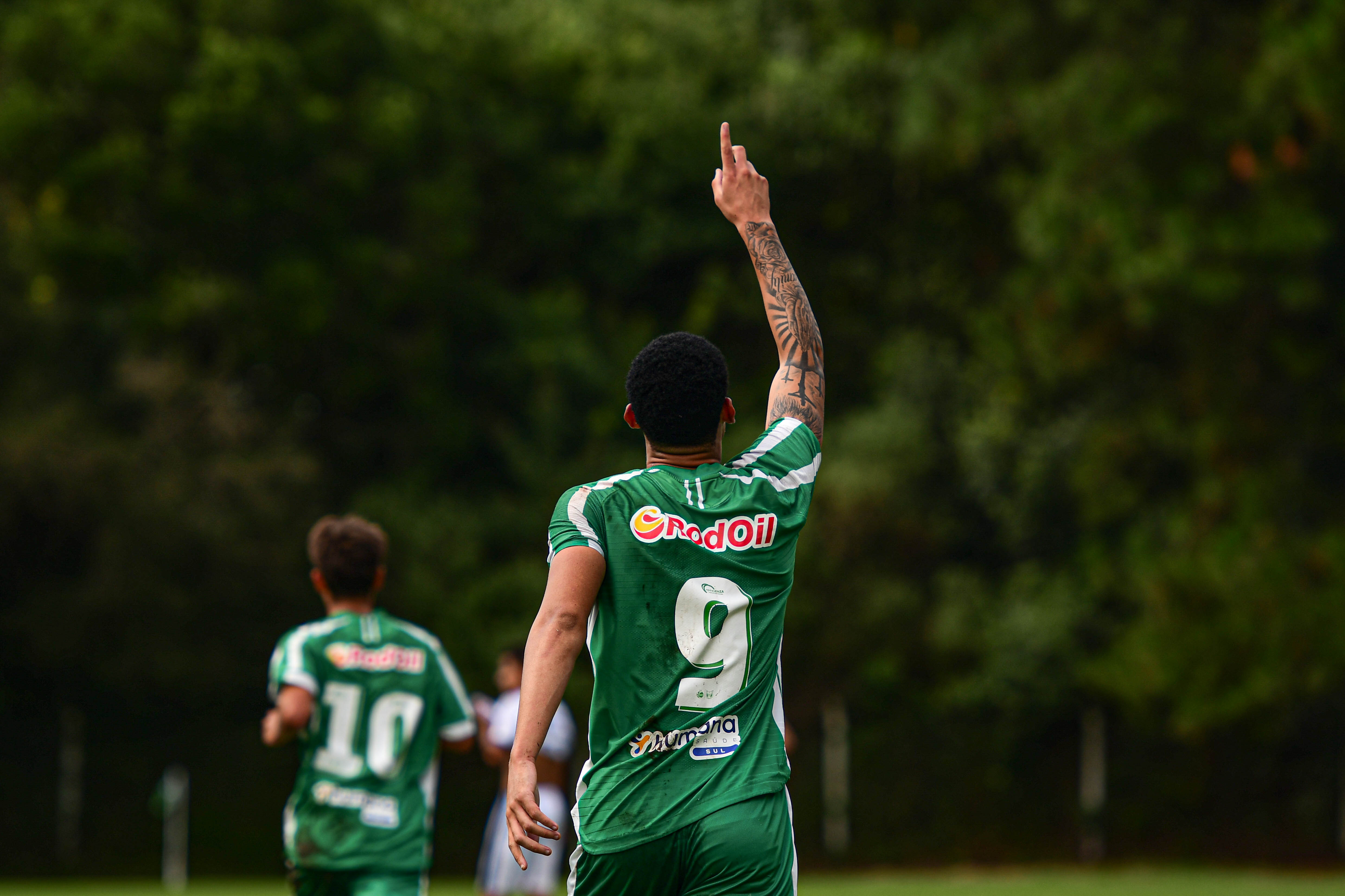 Goleadas na Base! Sub-15 e Sub-17 do Ju vencem pelo Campeonato Gaúcho