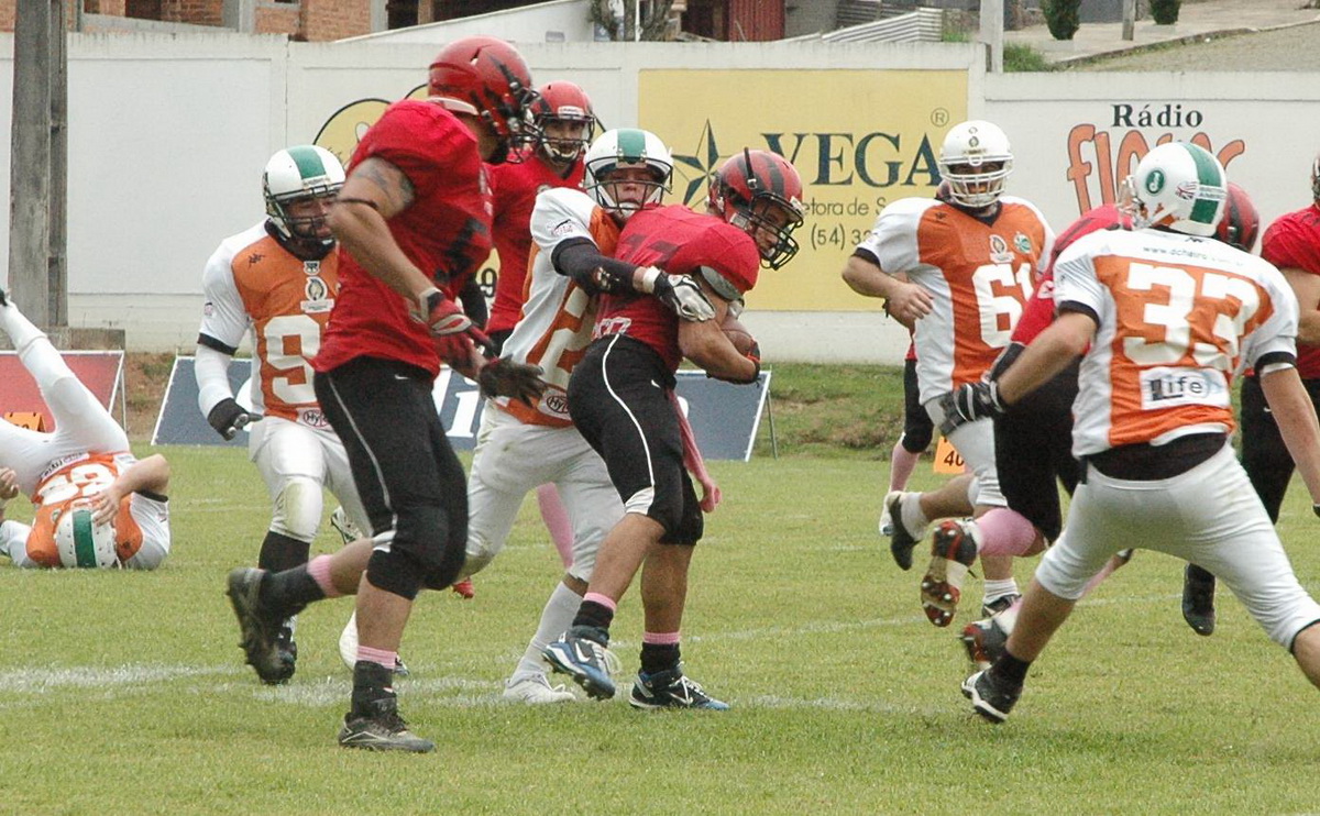 Juventude Gladiators joga a última pelo torneio Touchdown
