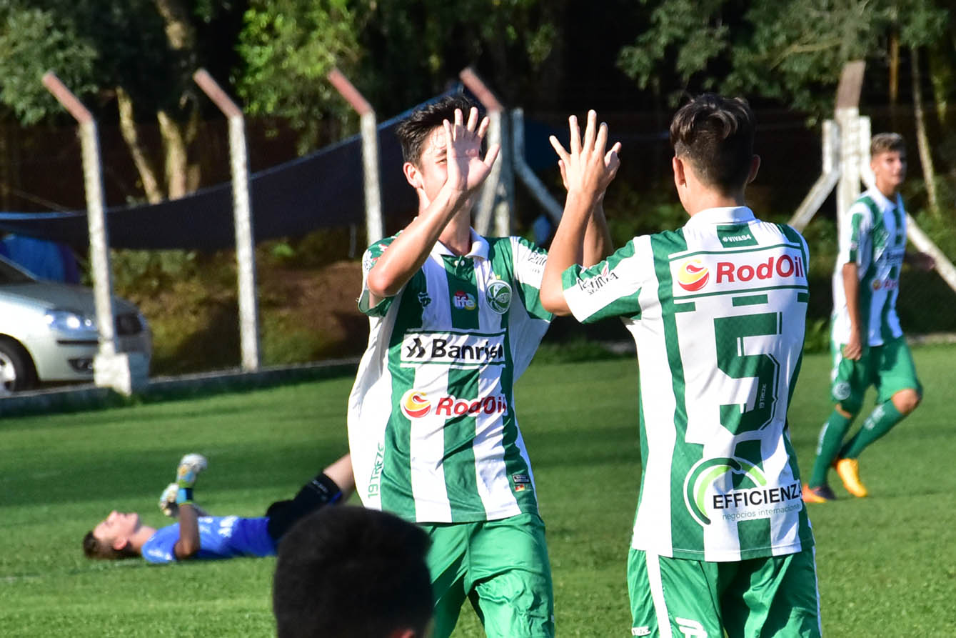 Sub-15 empata com o Brasil de Pelotas, fora de casa