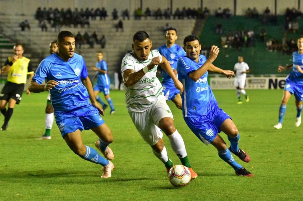 Ju luta até o final, mas fica no 0x0 com o Novo Hamburgo