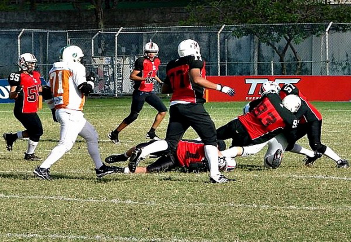 Juventude Gladiators joga bem, mas perde na prorrogação
