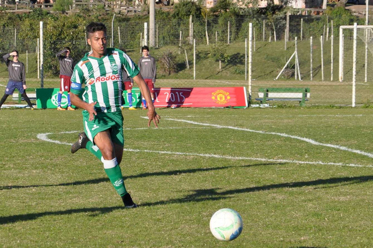 Ju empata com o Grêmio pelo estadual Sub-17