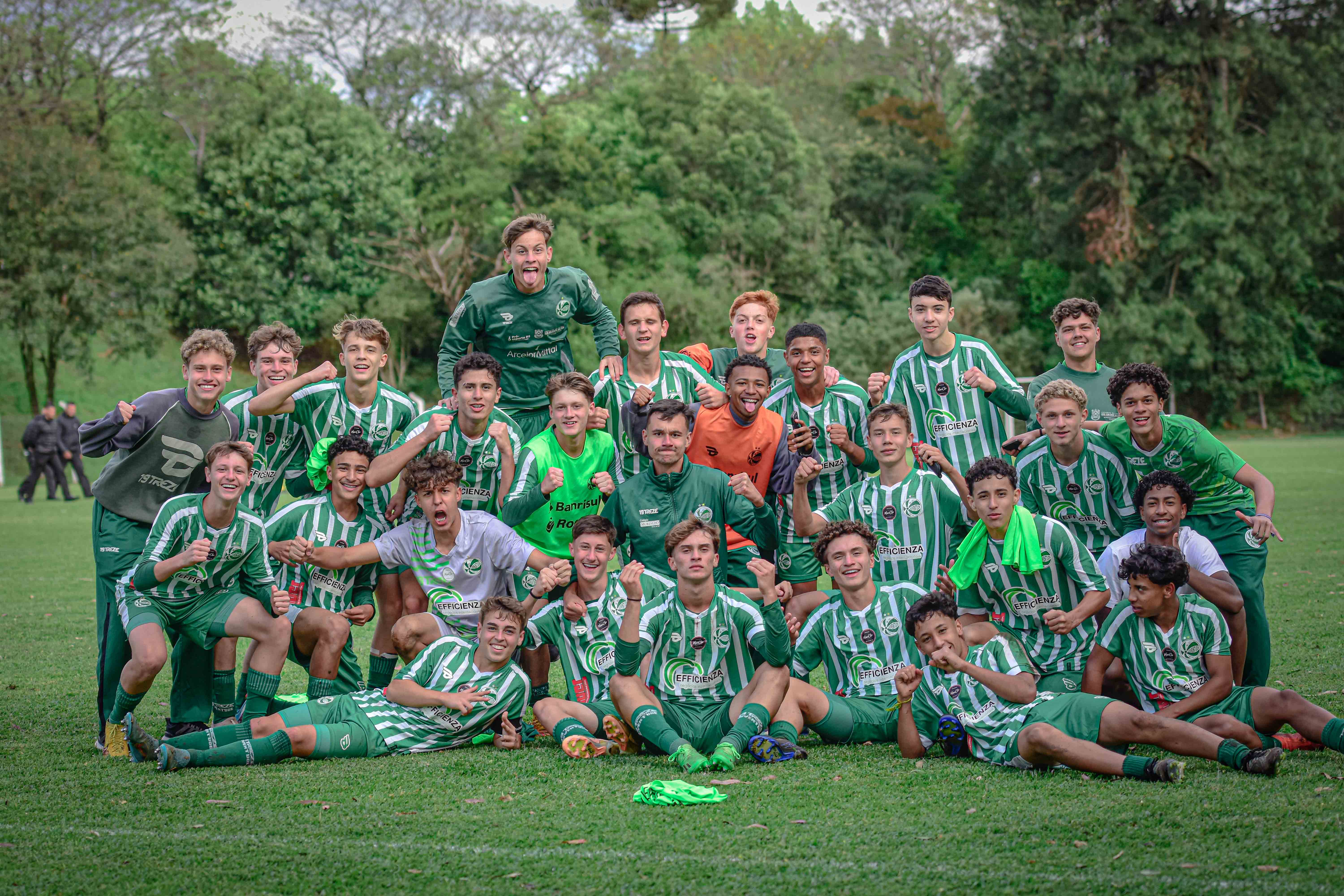 Classificado! Sub-15 do Ju empata com o Novo Hamburgo e garante vaga na semifinal do Gauchão