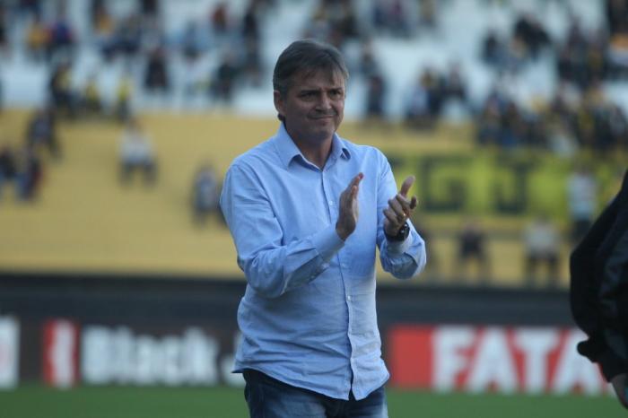 Conheça Luiz Carlos Winck, o novo comandante do Verdão