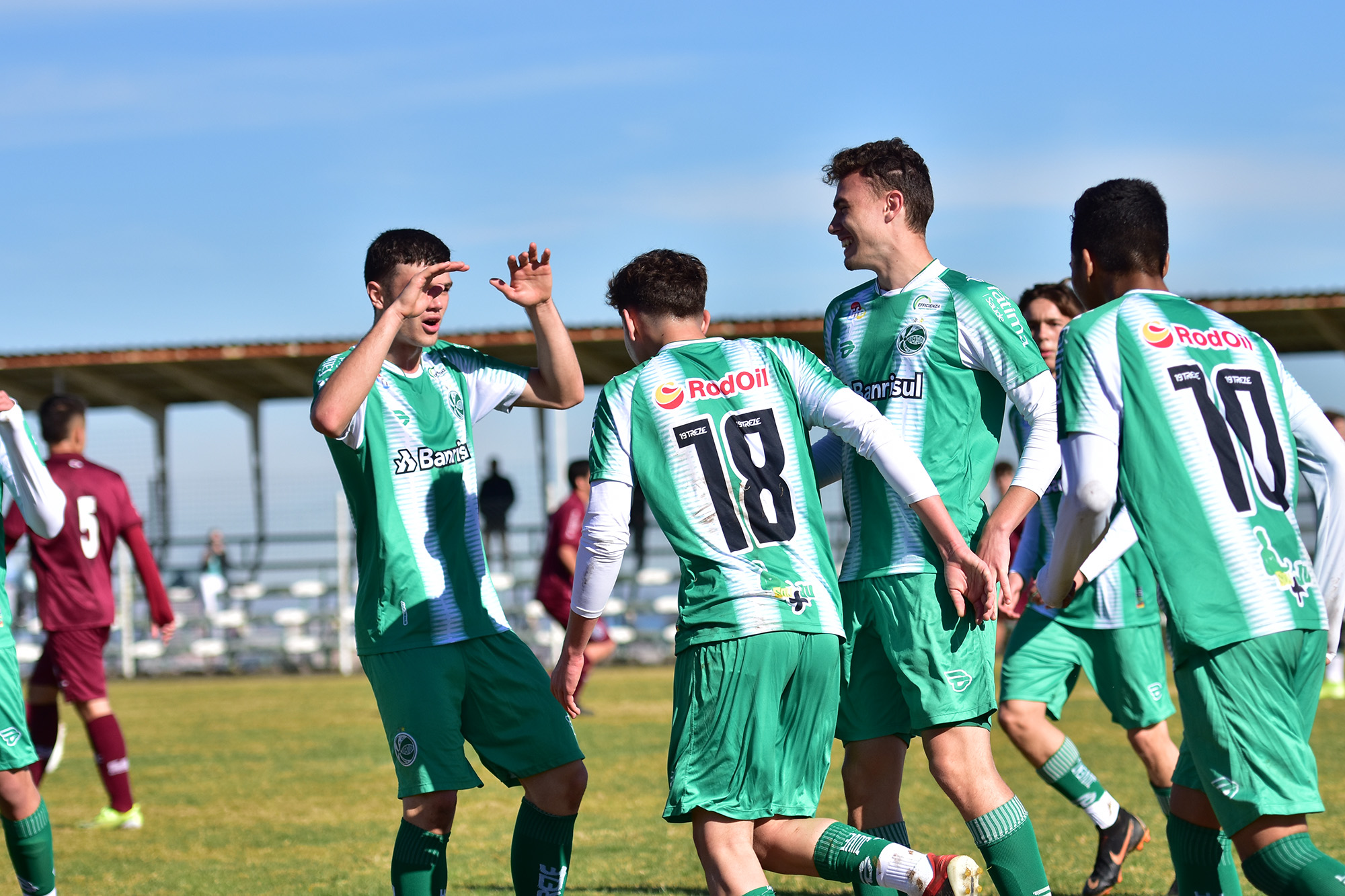 Sub-17 vence clássico Ca-Ju pela Copa Água da Pedra