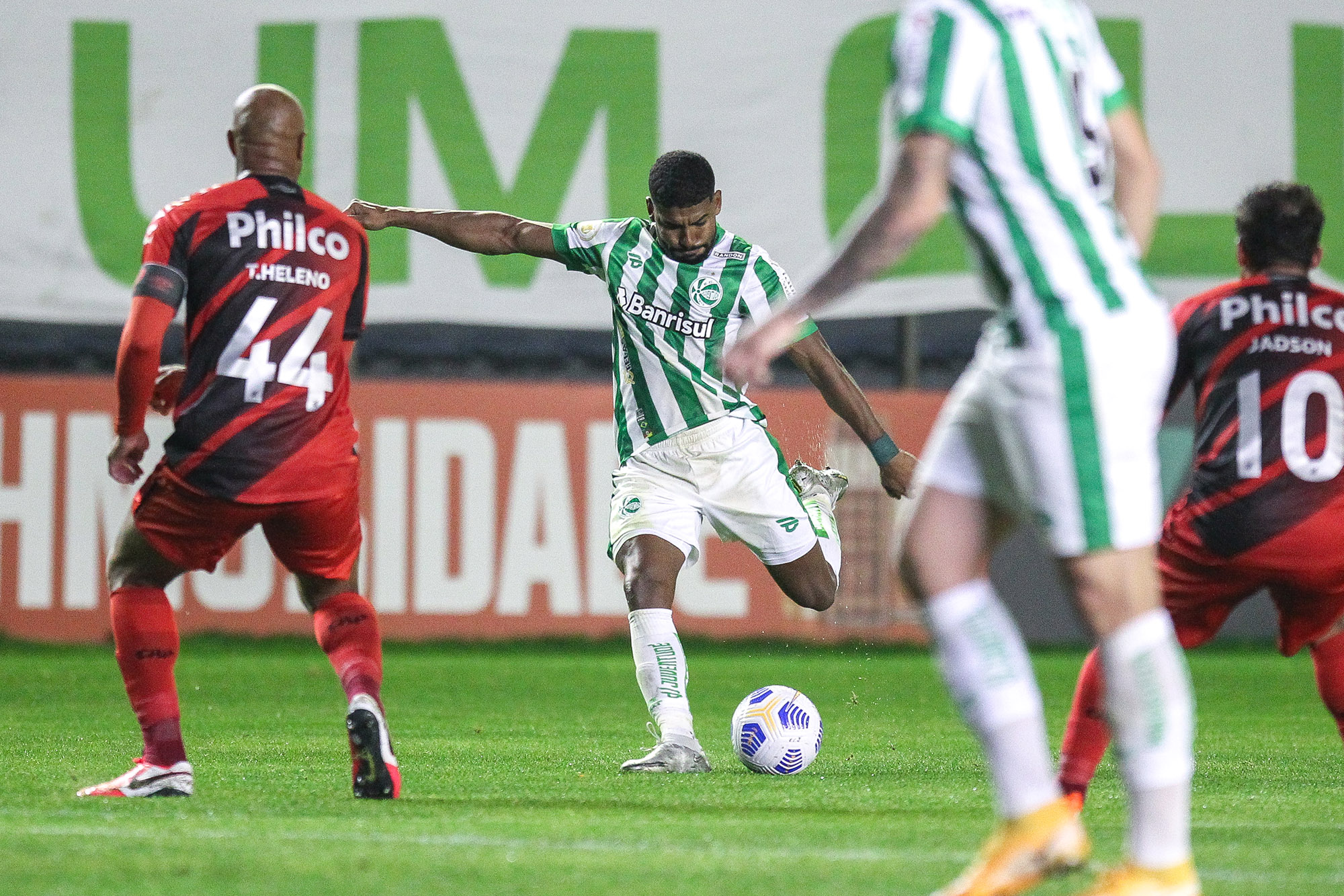 Série A: na estreia em casa, Ju é superado pelo Athletico