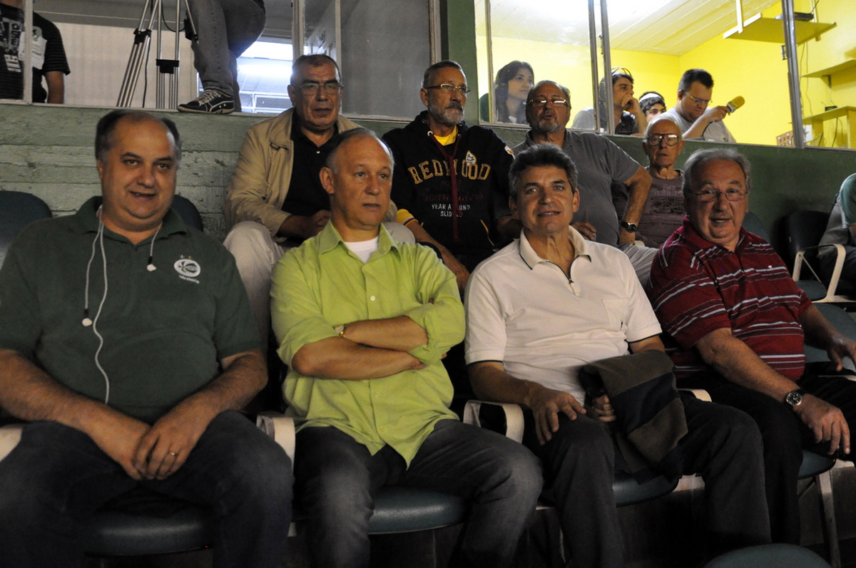 Ministro Pepe Vargas presente no Jaconi