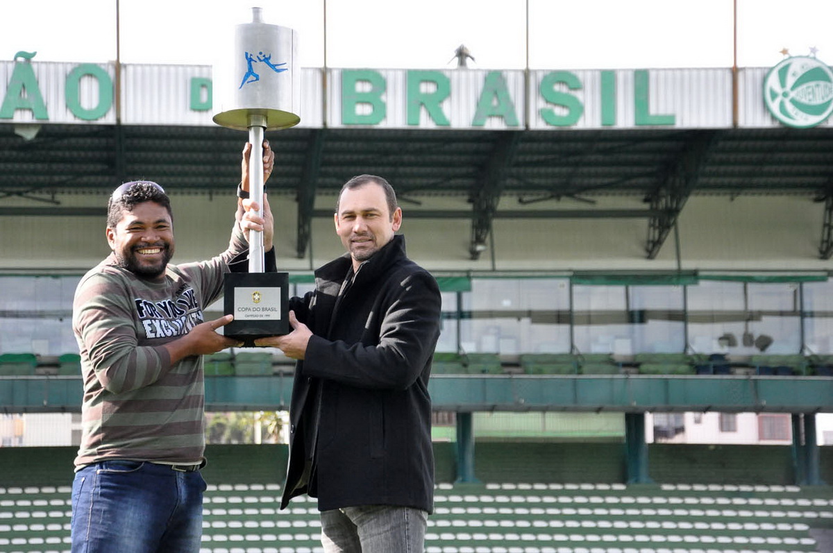 Dupla de zagueiros do Maracanã se reencontra no Jaconi