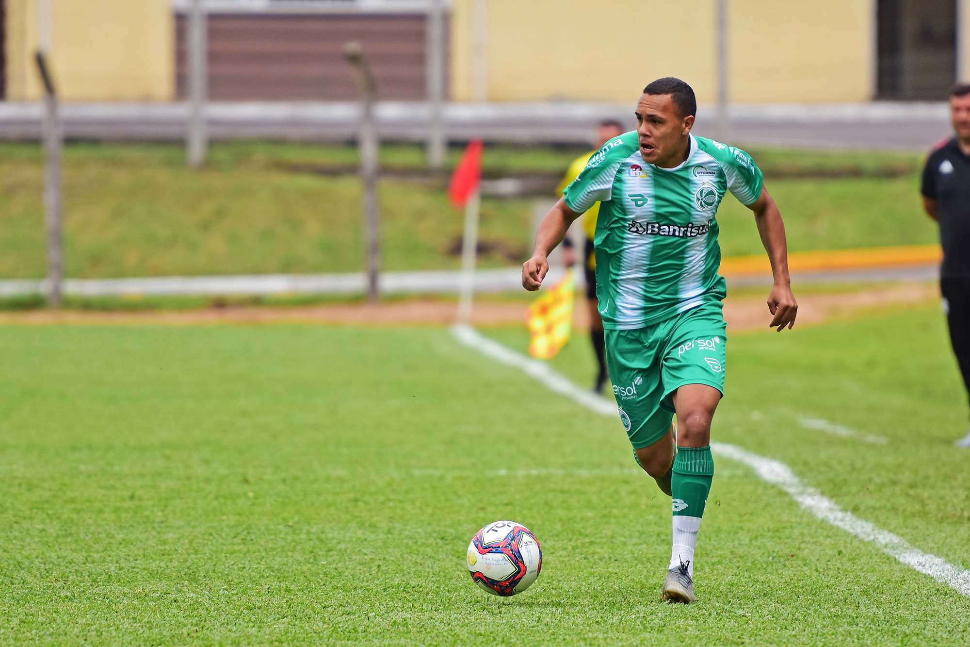 Sub-17 vence o Brasil de Farroupilha e segue invicto no Gauchão