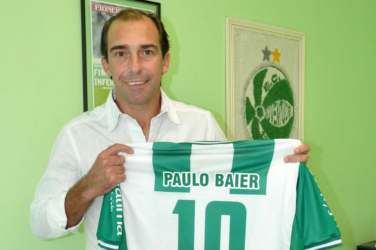 Juventude anuncia a contratação de Paulo Baier
