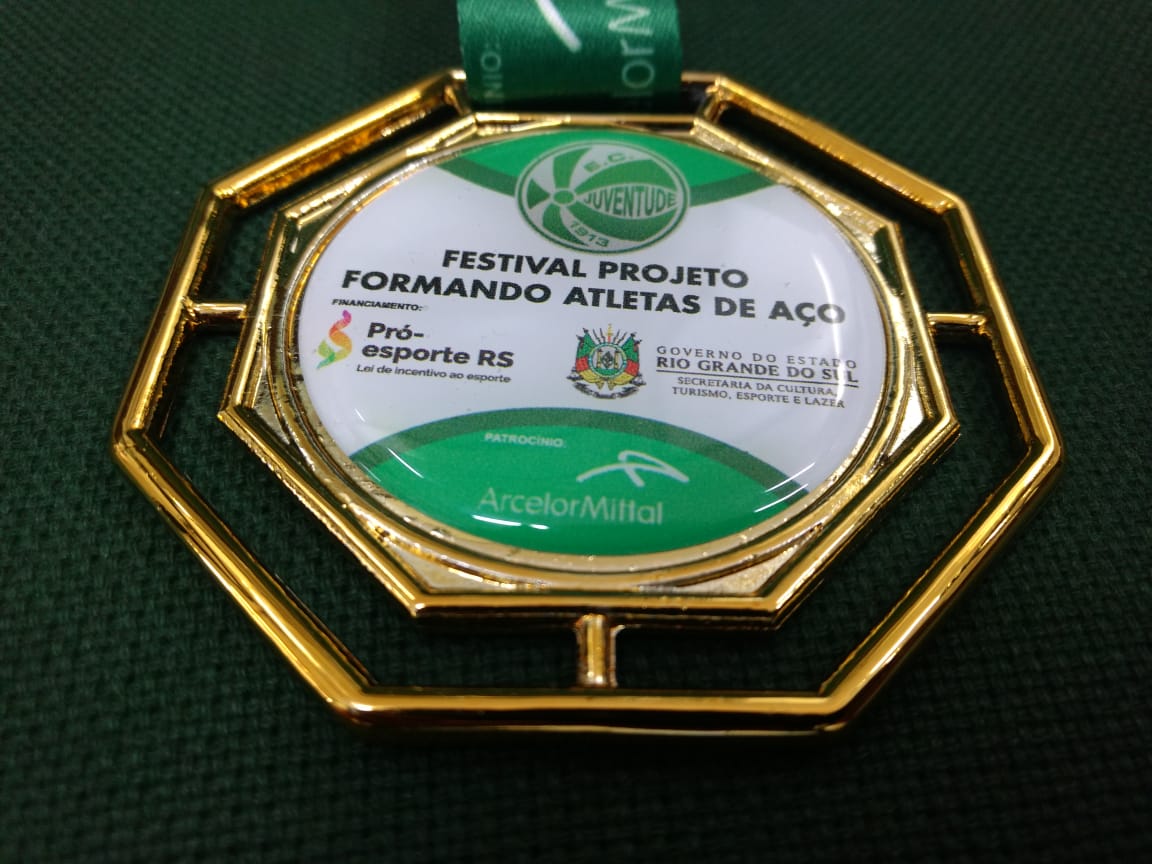Festival “Formando Atletas de Aço” movimentou Escola do Ju