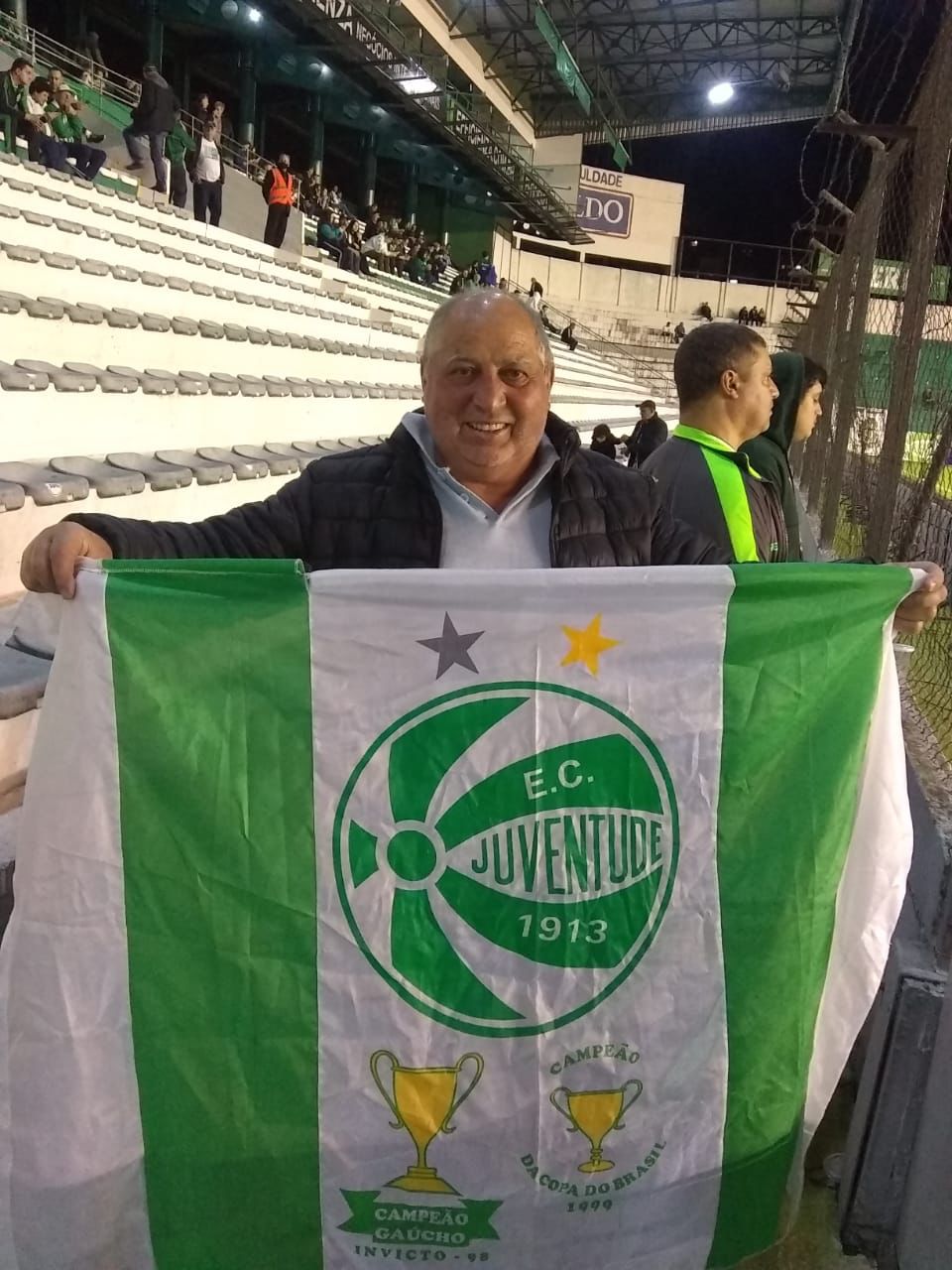 Juventude lamenta o falecimento do torcedor Lourenço Clóvis de Azevedo