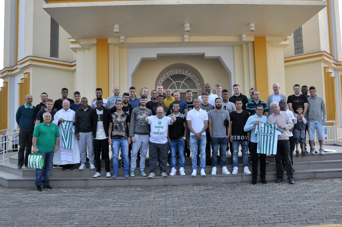 Juventude participa de celebração em Caravaggio