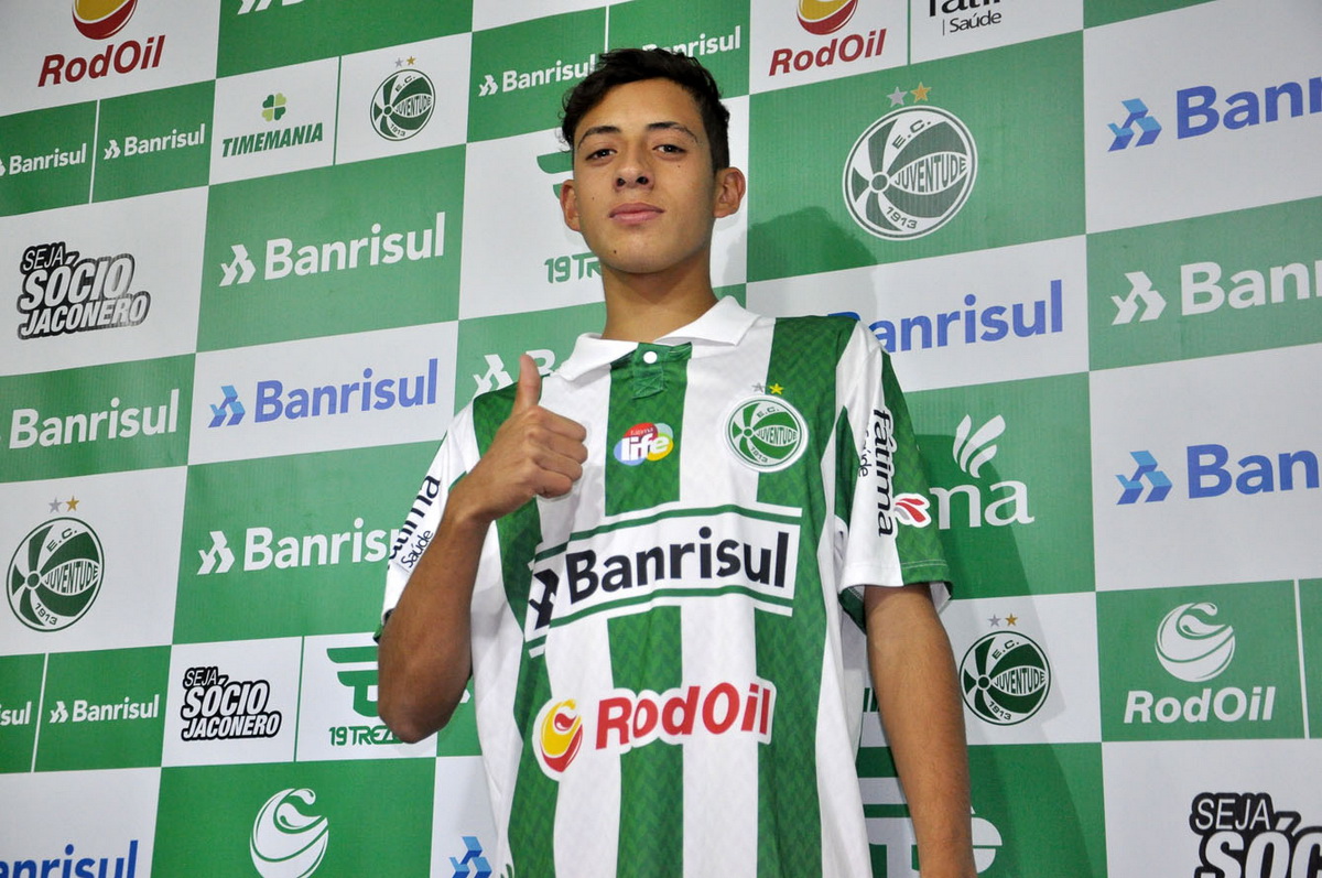 Juventude confirma transferência de Pedro Arthur para o Flamengo