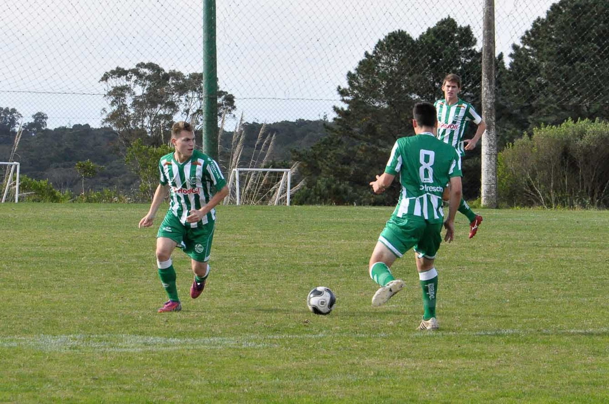 Fim de semana de vitórias para o Sub-17 e Sub-15