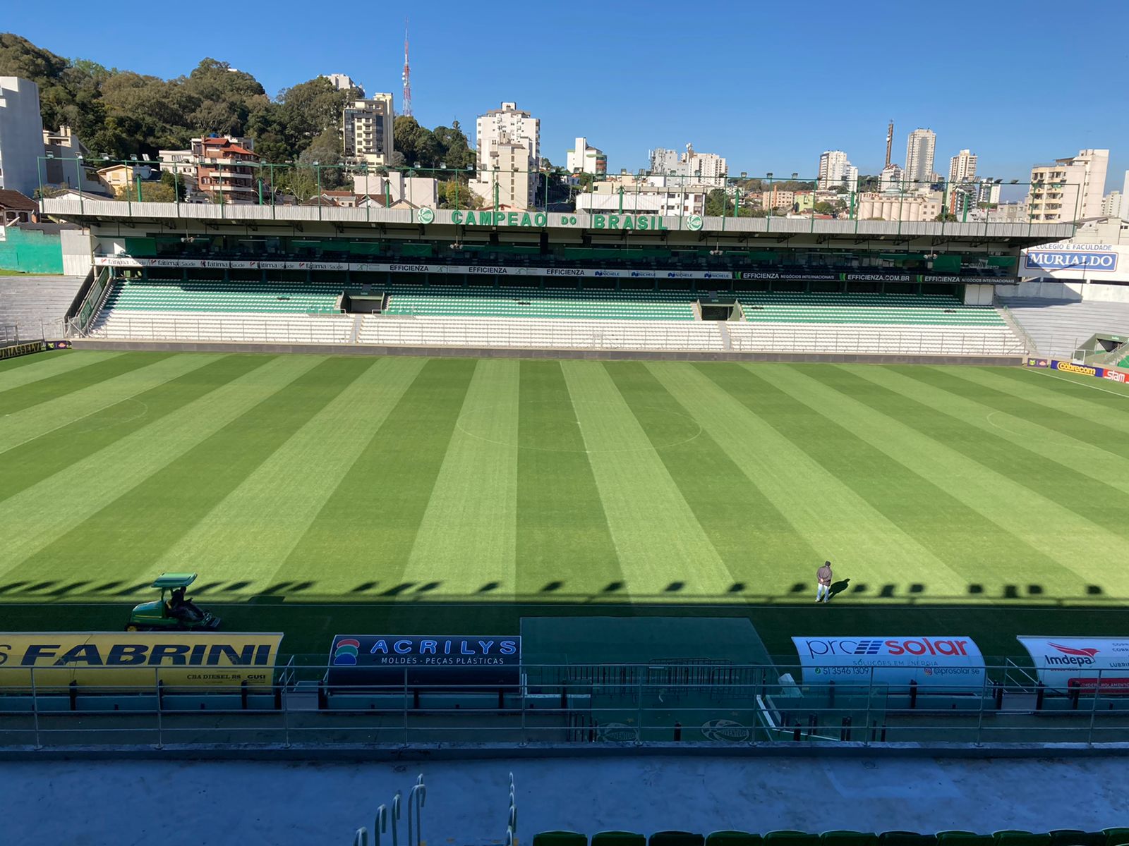 Gramado do Alfredo Jaconi passará por melhorias antes da Série B