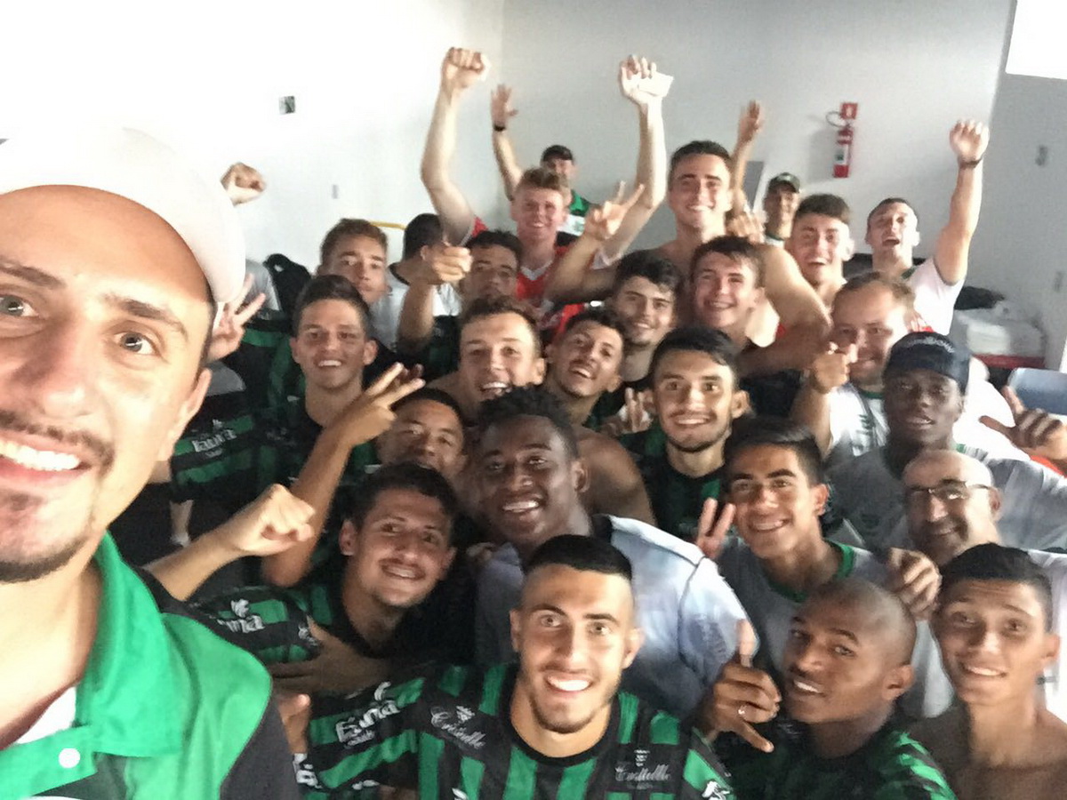 Ju bate o Água Santa nos pênaltis e está nas oitavas da Copa SP