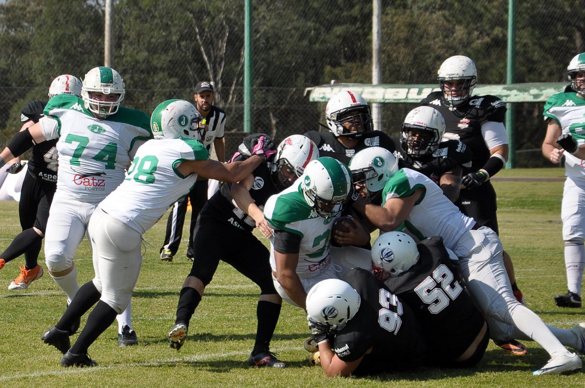 Juventude FA e São José Bulls realizaram duelo acirrado no domingo
