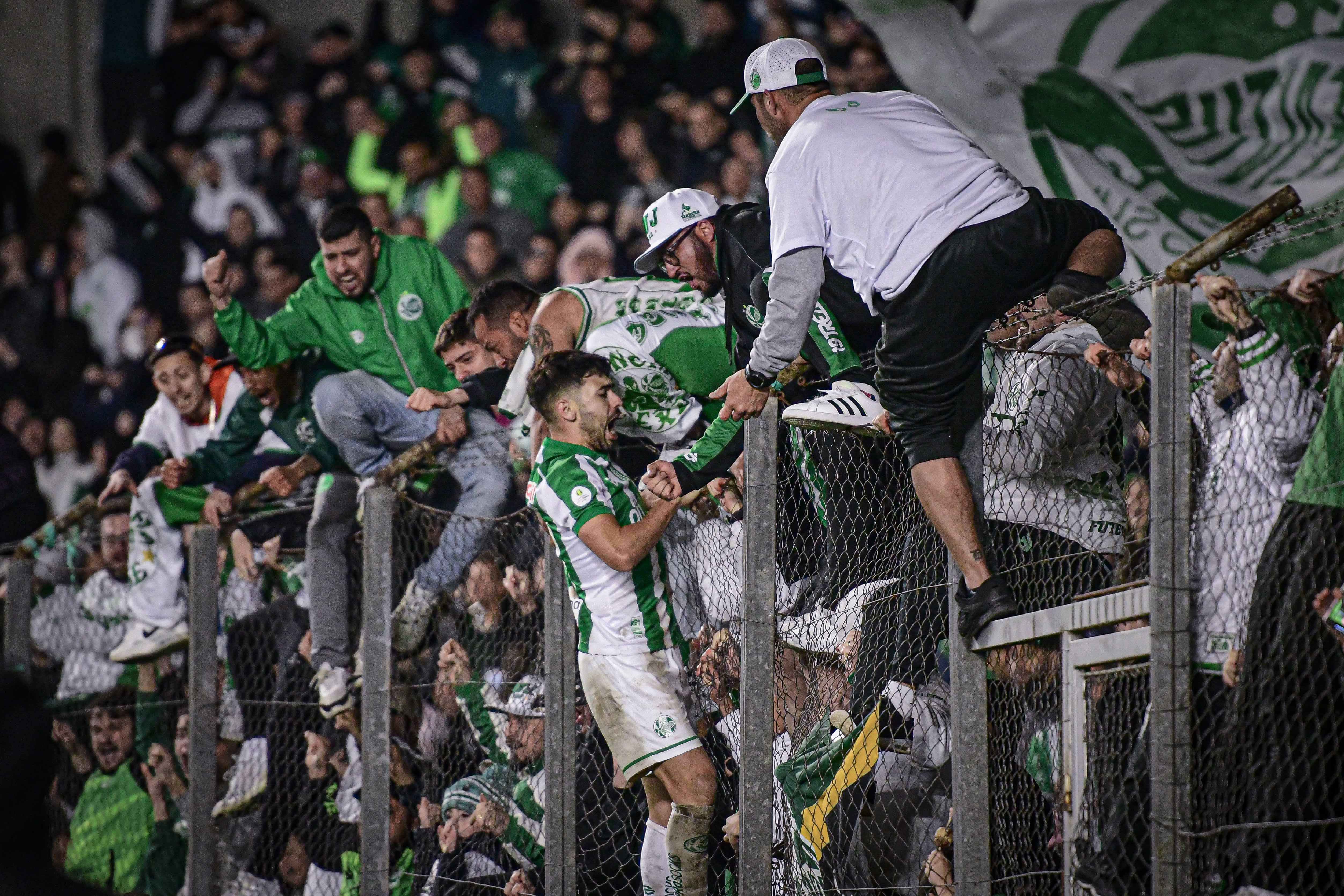 Até o fim! Na raça Jaconera, Juventude vence e assume a vice-liderança da Série B