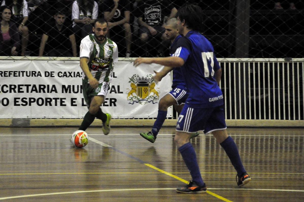 Ju Futsal encara decisão neste sábado, na UCS