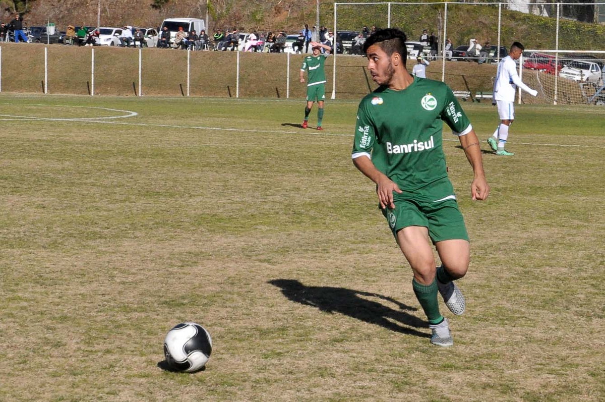 Sub-17 vence mais uma e assume a terceira colocação do Gauchão