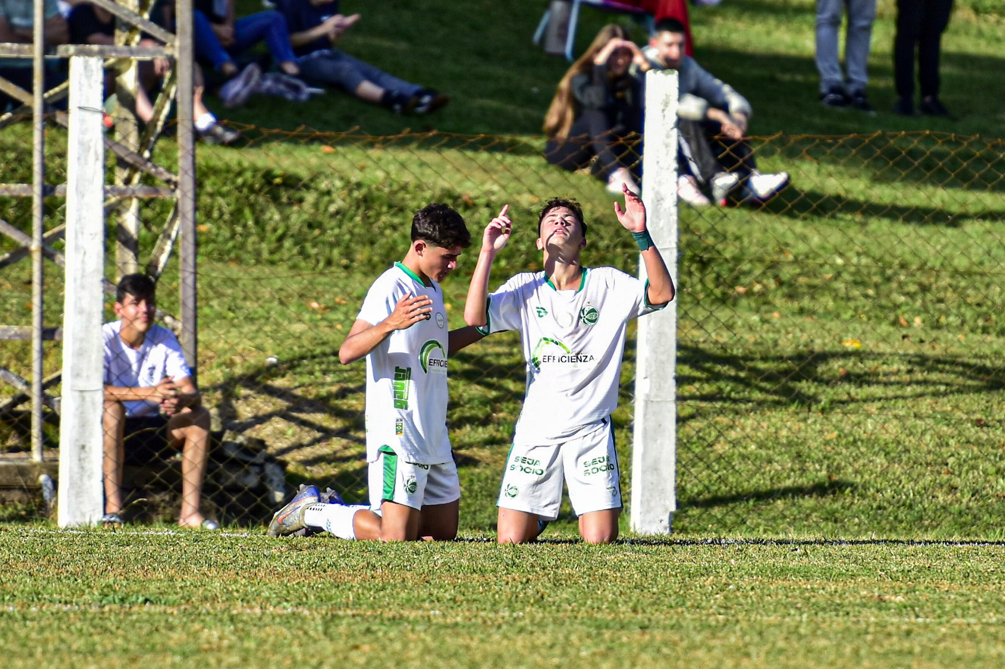 Juventude vence Grêmio e larga na frente na semifinal do Gauchão sub-17