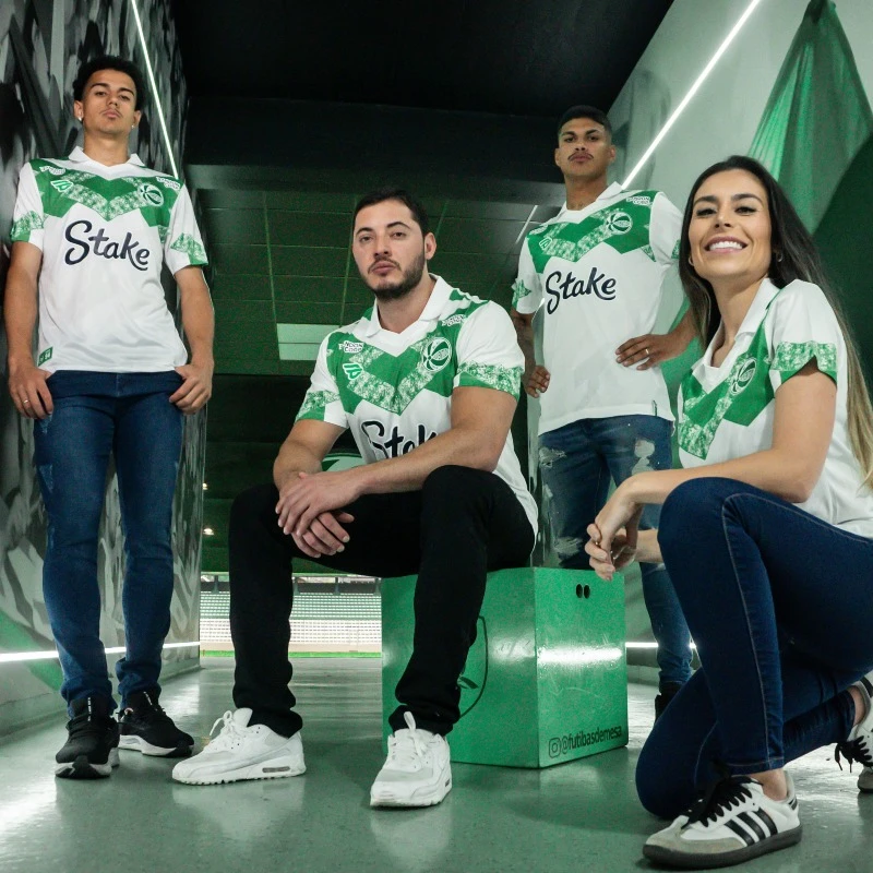 Camisa II - 2025
