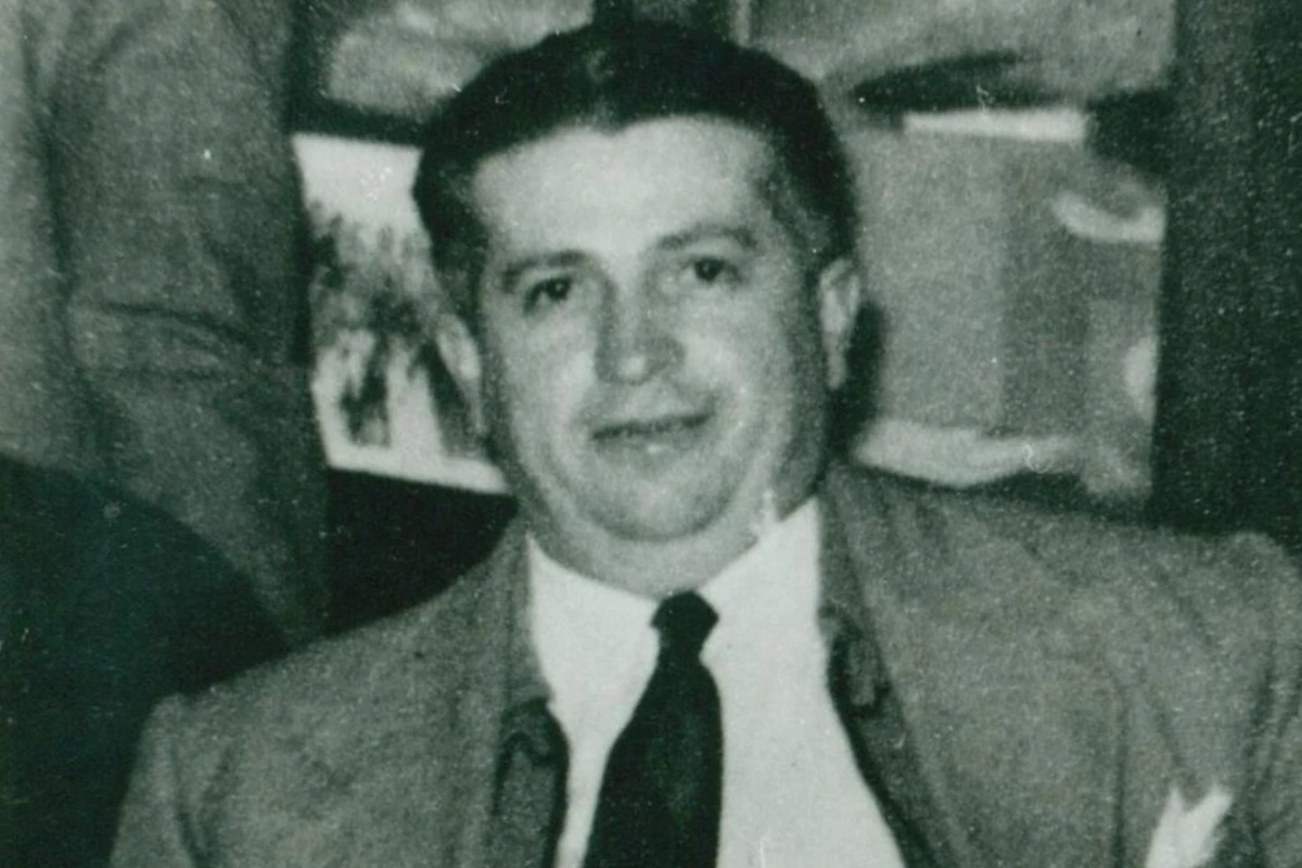 1952